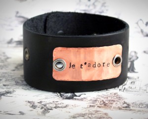 jet-adore-display